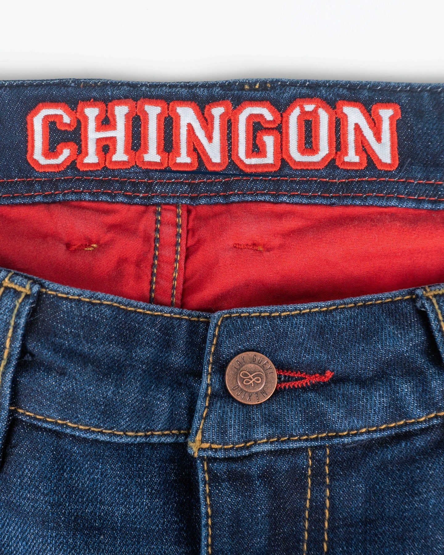 Jeans Regular Mezclilla Chingón Red