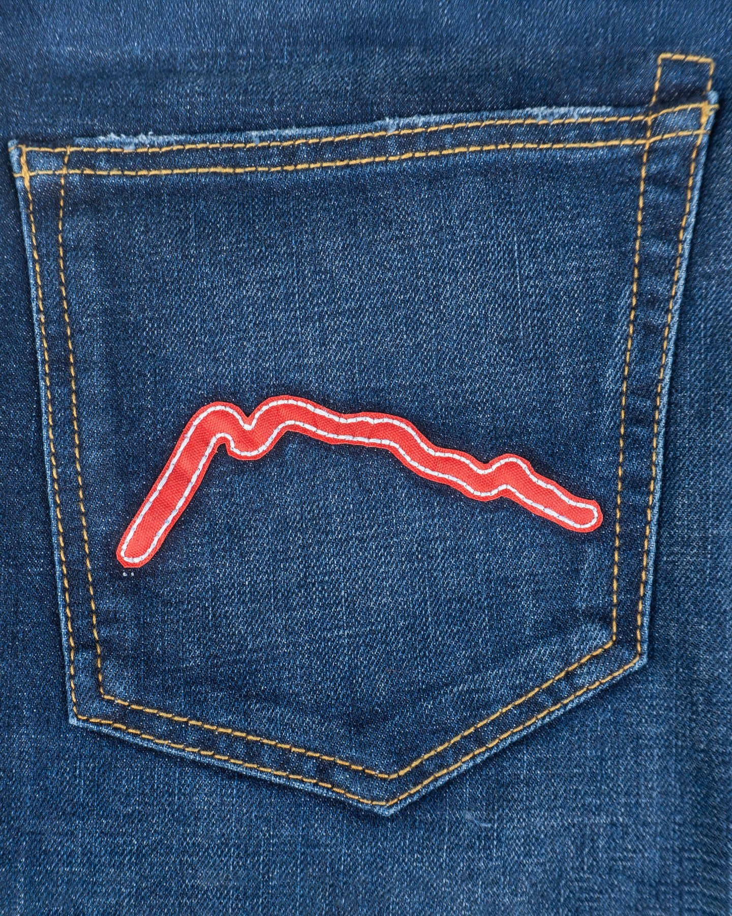 Jeans Regular Mezclilla Chingón Red