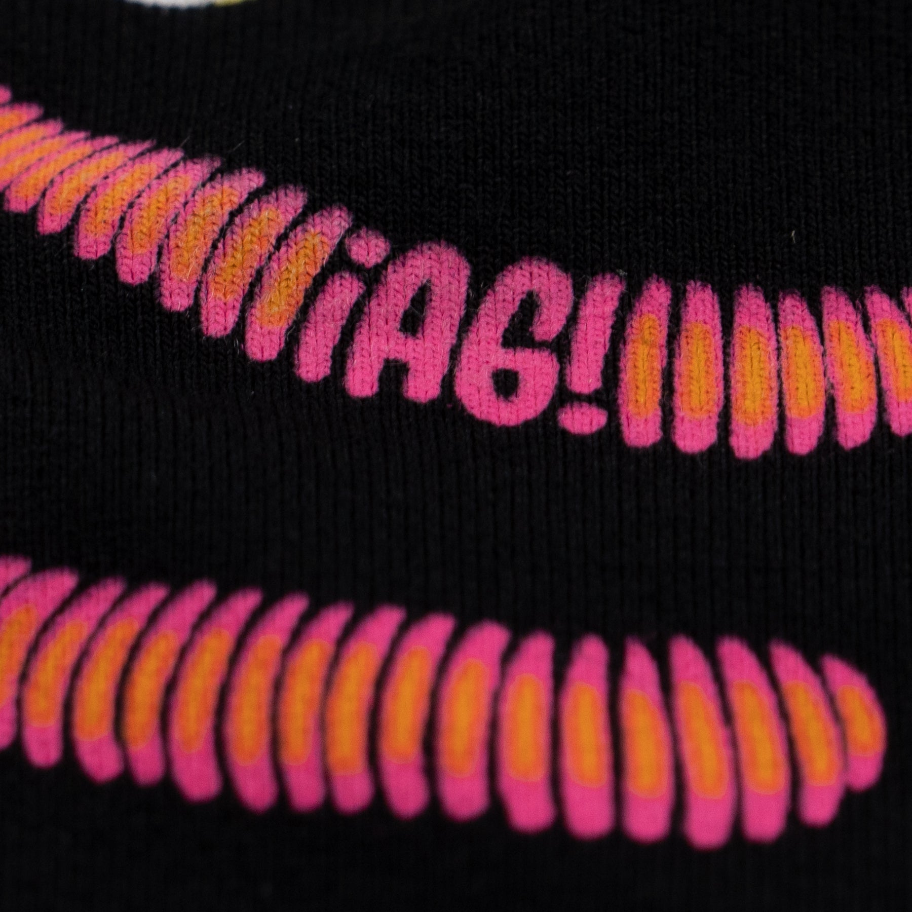 Playera estampada con aplicación de pedrería para mujer - Modelo PAKTLI
