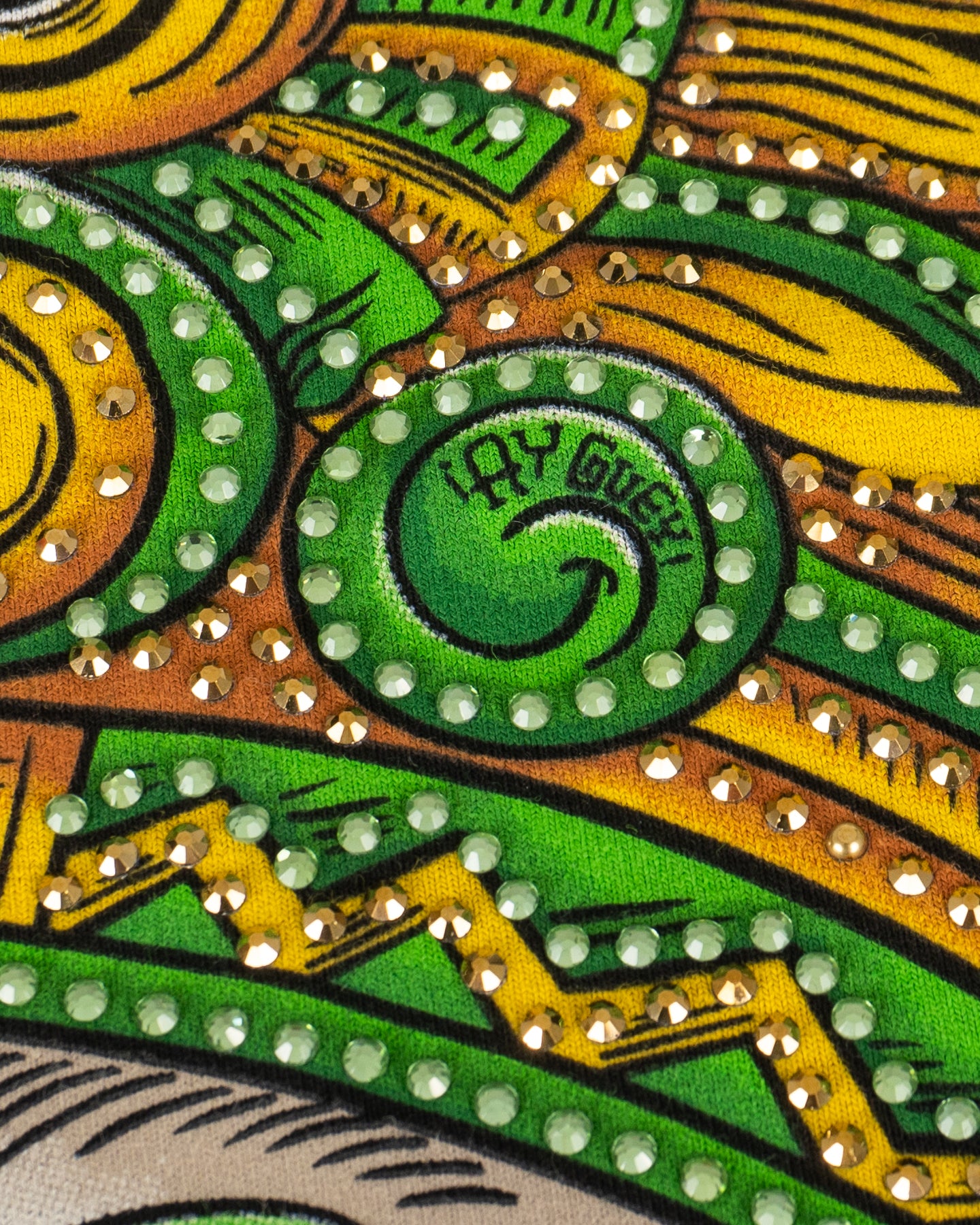 Playera Pasado Cercano Pedrería